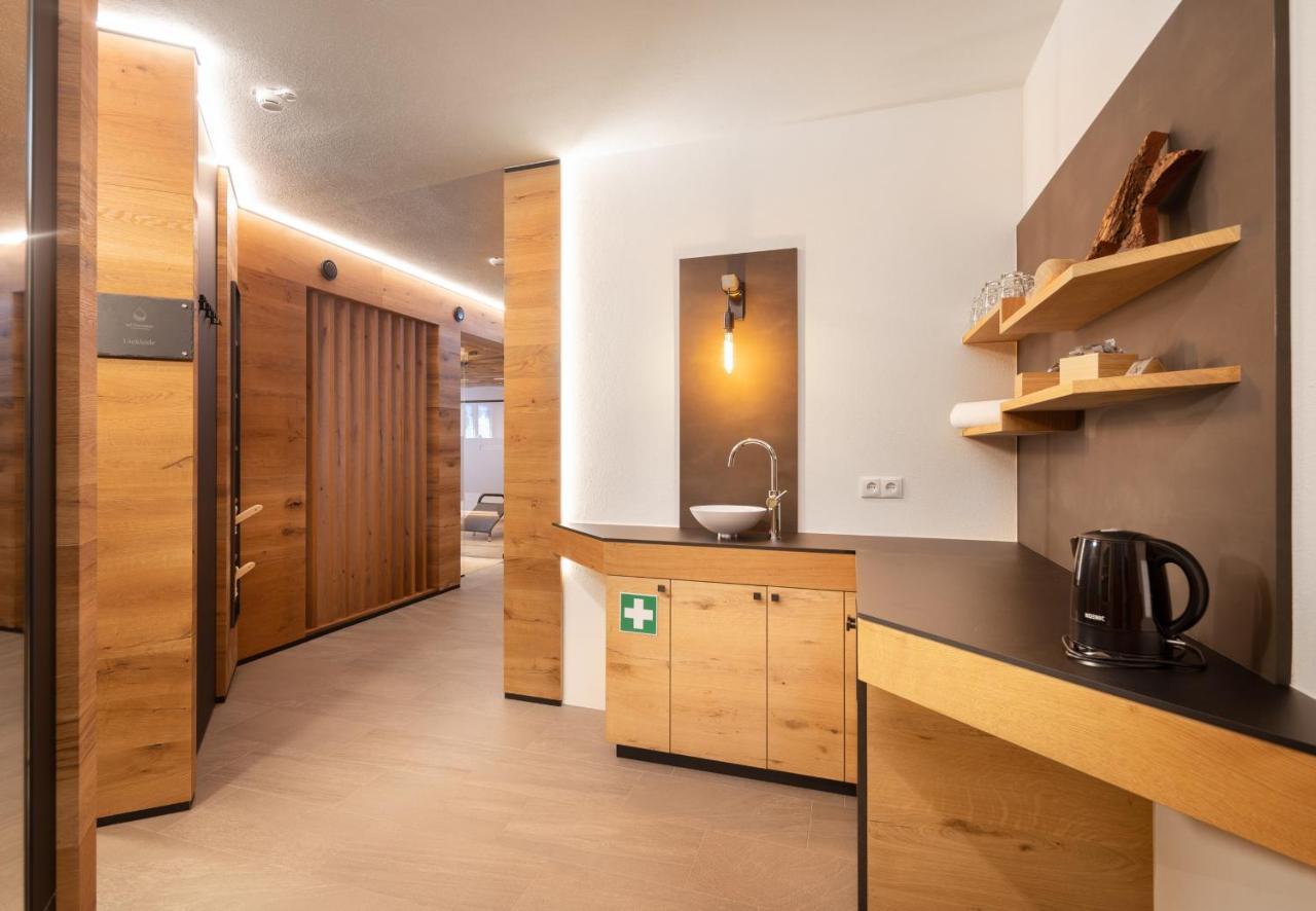 Ad-Fontanas Appartements فاندنس المظهر الخارجي الصورة