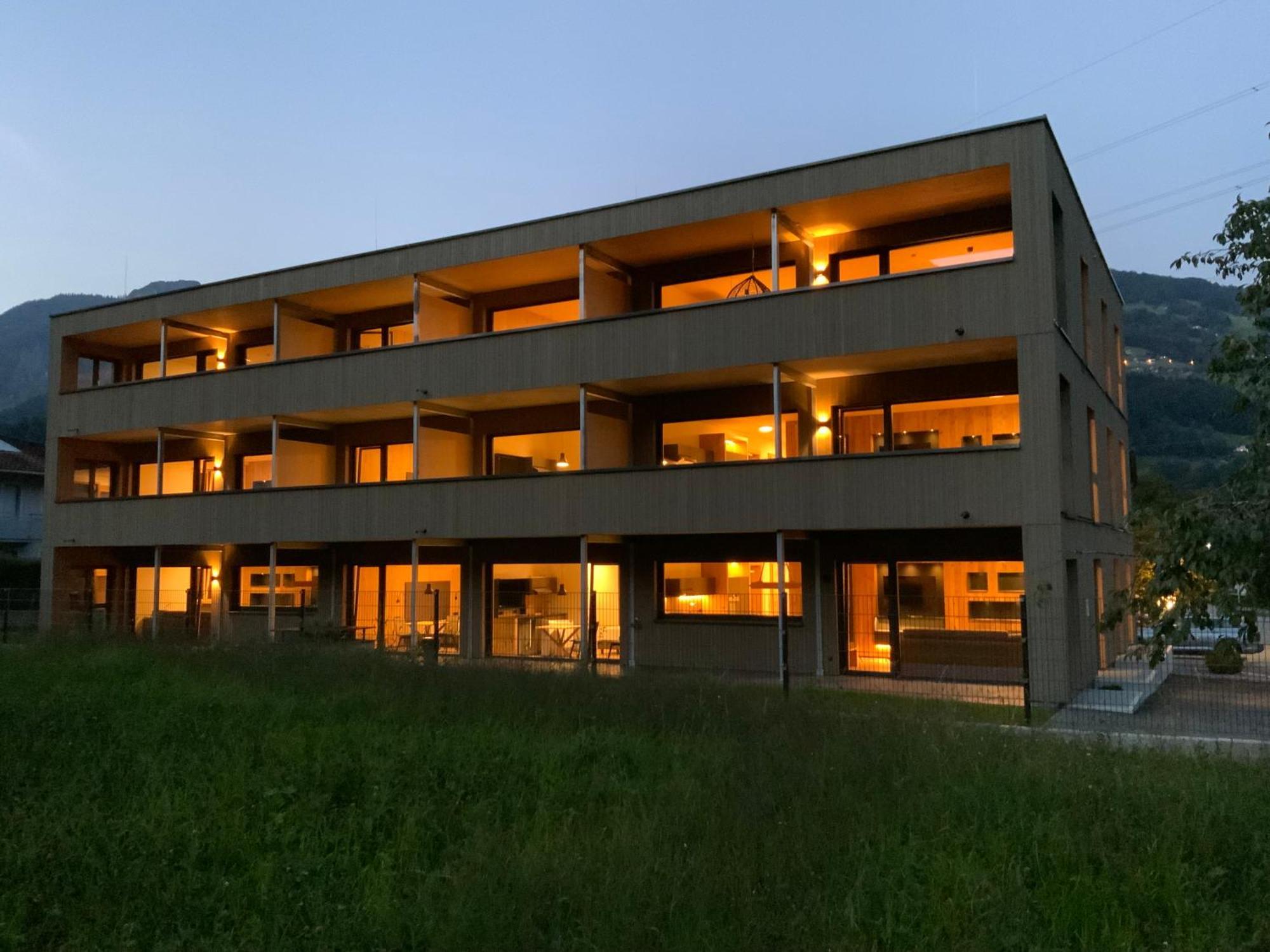 Ad-Fontanas Appartements فاندنس المظهر الخارجي الصورة
