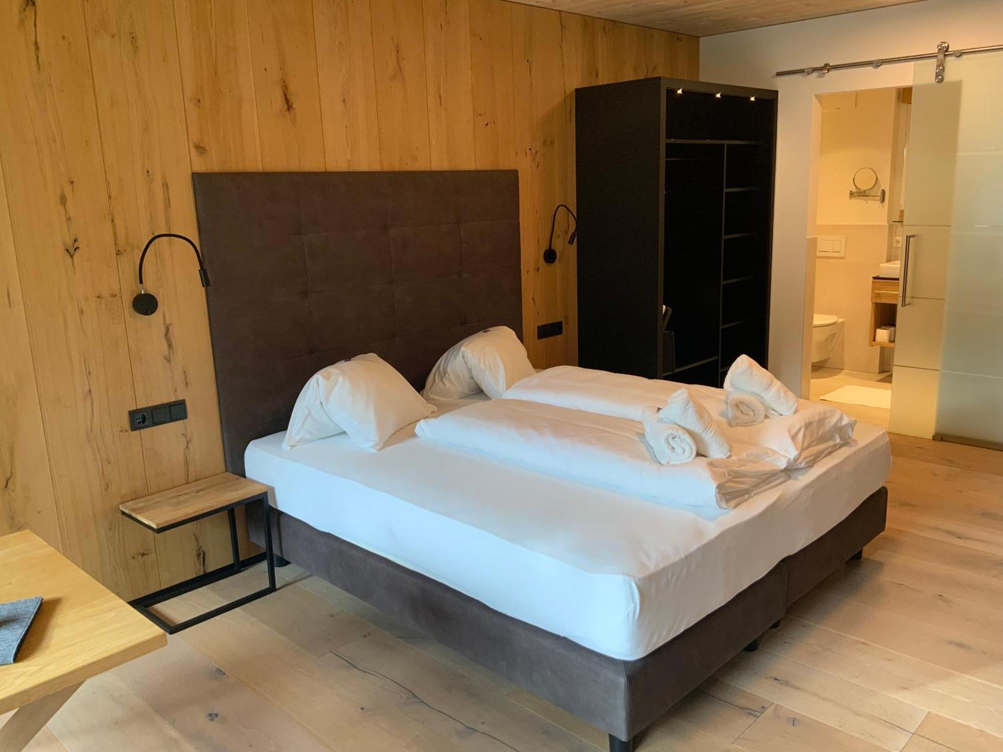 Ad-Fontanas Appartements فاندنس المظهر الخارجي الصورة